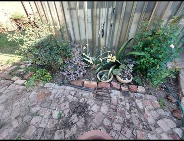 4 BEDROOM HOUSE FOR SALE IN DANVILLE